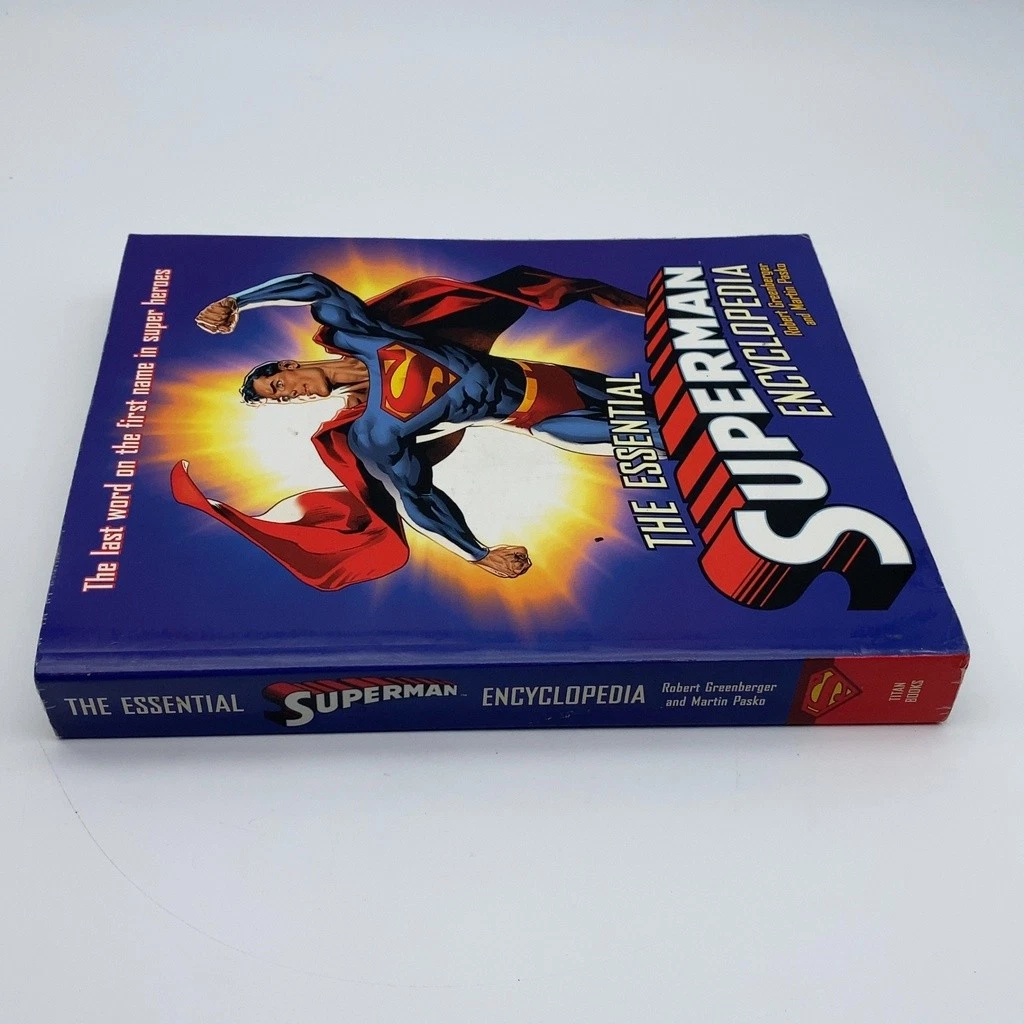 The Essential Superman Encyclopedia Robert Greenberger Martin Pasko Paperback