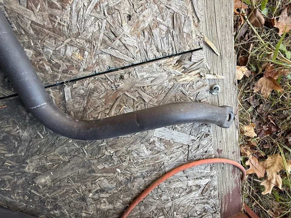 01-10 CHEVROLET SILVERADO 2500 HD BARRA ESTABILIZADORA DELANTERA  Foto 2 de 4