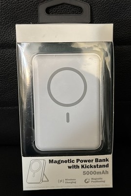  White Charger MagGo 5000mAh Magnetic Wireless Power Bank for iPhone w/Kickstand