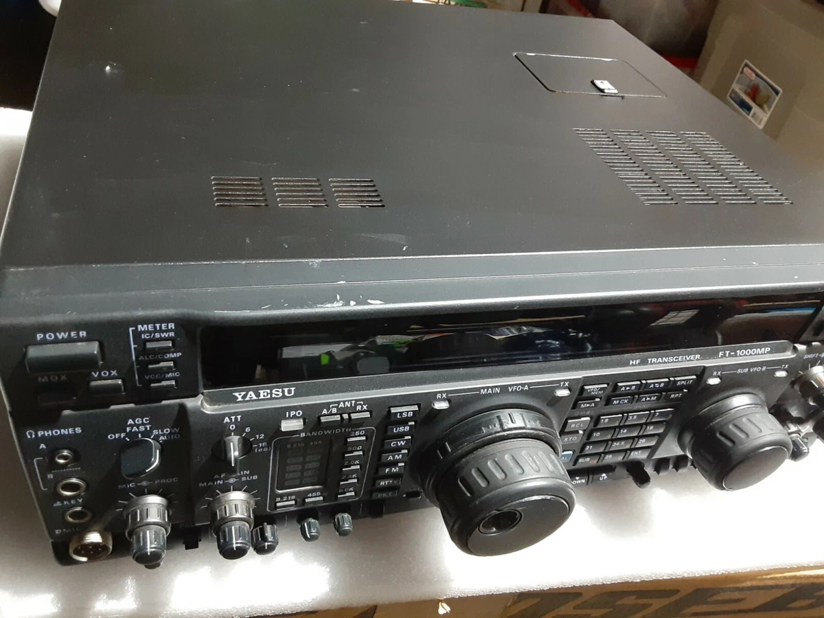 Yaesu FT-1000MP Enhanced Digital Signal Processing Transceiver for
