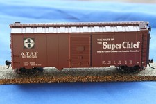 HO Scale 40' AAR 1944 Box Car - Santa Fe 139056 - Walthers 910-1332