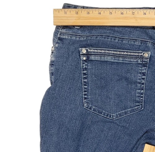 Pantalones cortos de jean Lee Womans de ajuste natural azul talla 16W medianos - Imagen 10 de 12