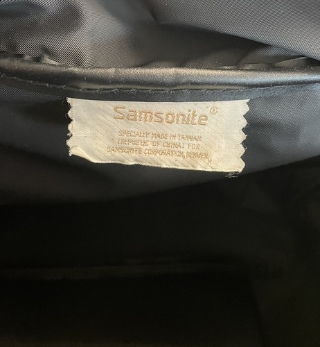 Samsonite Black Travel Carry On Bag Overnight Luggage Duffel 12.5x14 - Picture 7 of 7