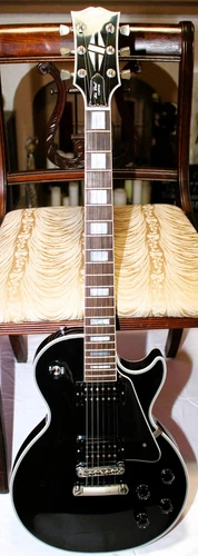 Gibson Exclusive Custom Shop Les Paul Custom VOS With Case