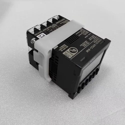 1PC H7CC-AWNew Omron Counter H7CCAW 100-240VAC replace H7CX-AW-N Fast shipping - Picture 5 of 5