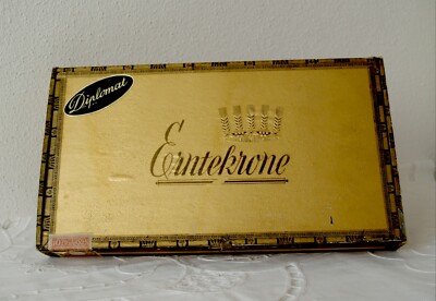 ZIGARRENSCHACHTEL BOX ERNTEKRONE DIPLOMAT