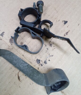 93-98 Nissan R33 Skyline Rb20e Heater Hose Retainer Brackets