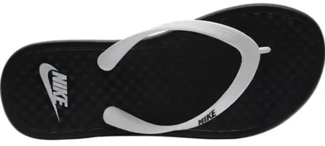 NEW Nike On Deck Flip Flops Sandals Slides Black White Size NEW Nike On Deck Flip Flops Sandals Slides Black White Size
