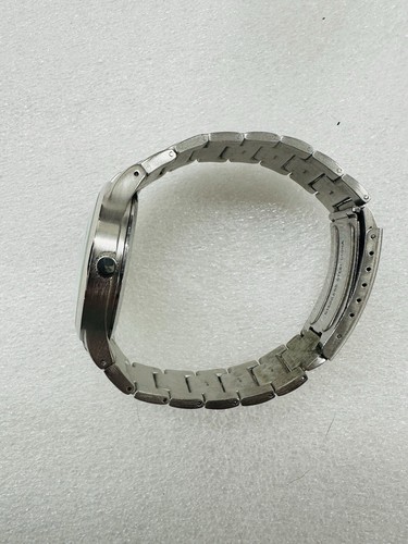original Mossimo Watch - nice & clean - needs battery - Picture 5 of 7