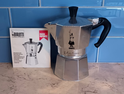 Bialetti Moka Express Stovetop Espresso Maker 1 Cup Pot w Instructions ITALY