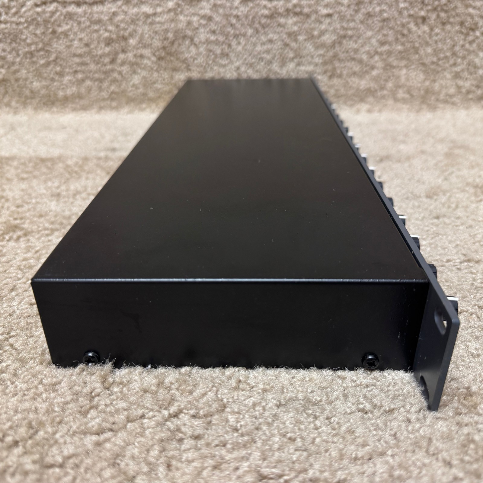 DBX 166XL D Compressor / Limiter / Gate