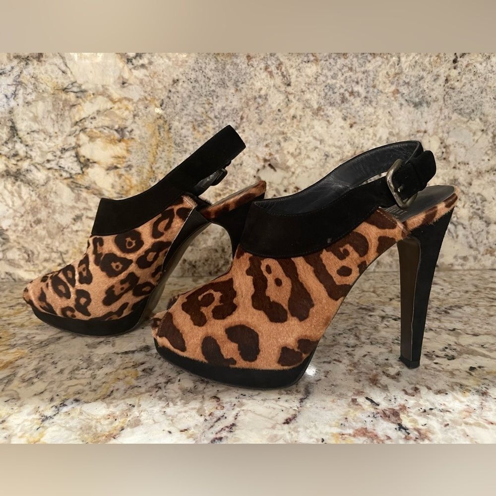 Stuart Weitzman Leopard Calf Hair Peep Toe Heels Slingback Size 7