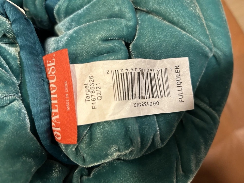 Edredón acolchado de terciopelo verde azulado Opalhouse - Nuevo, completo/queen Foto 3 de 4
