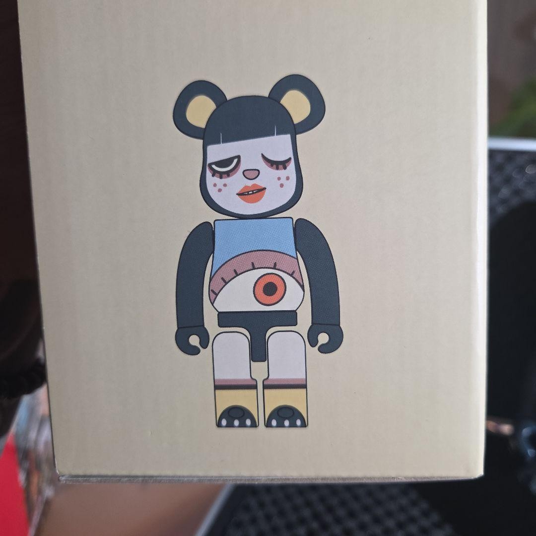BE@RBRICK Lauren Tsai 400% Figure Collectible Authentic Limited