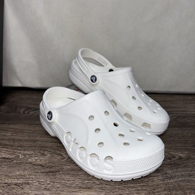 Crocs Classic Clog White Shoes Sandals Mens Size 7 Women s 9 Logo Cutout