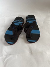 s.Oliver Zehentrenner Sandalen Kinder 28 Schwarz Blau Sommerschuhe