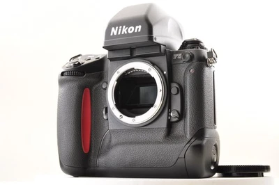 *Neuwertig* Nikon F5 analoge Spiegelreflexkamera schwarz 35 mm Body DA-30 mit MF-27 #5347 - Bild 1 von 4