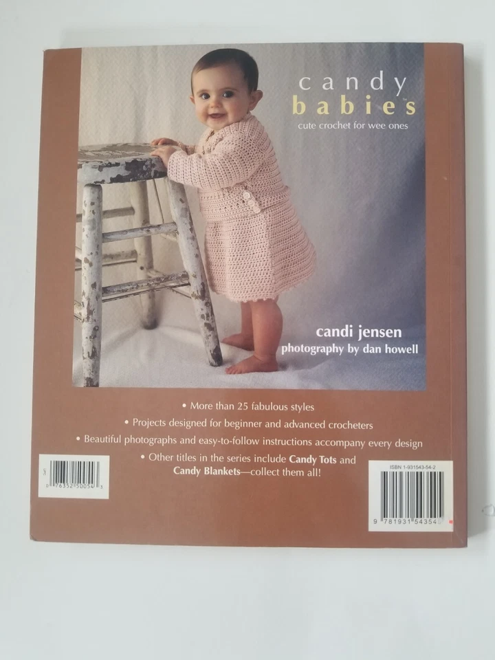 Lot of 10 CROCHET Baby, Toddler Outfits, Hats, Scarves, Mittens... Pattern Books - Image 3 of 4