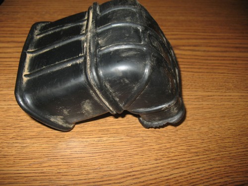 1987 XL600R AIR FILTER CLEANER INTAKE DUCT SNORKEL HONDA XL 600 17240-MG2-000 - Picture 3 of 6
