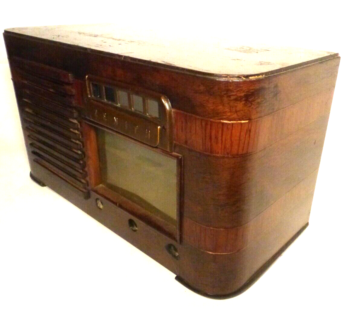 vintage ZENITH 6S527 /ch 6A02: WOOD SHELL w/ BRASSS