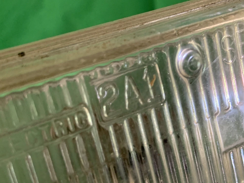 Oldsmobile Cutlass 1976 1977 3 faros Phillips General Electric Ge 21A 1A1 Foto 4 de 4