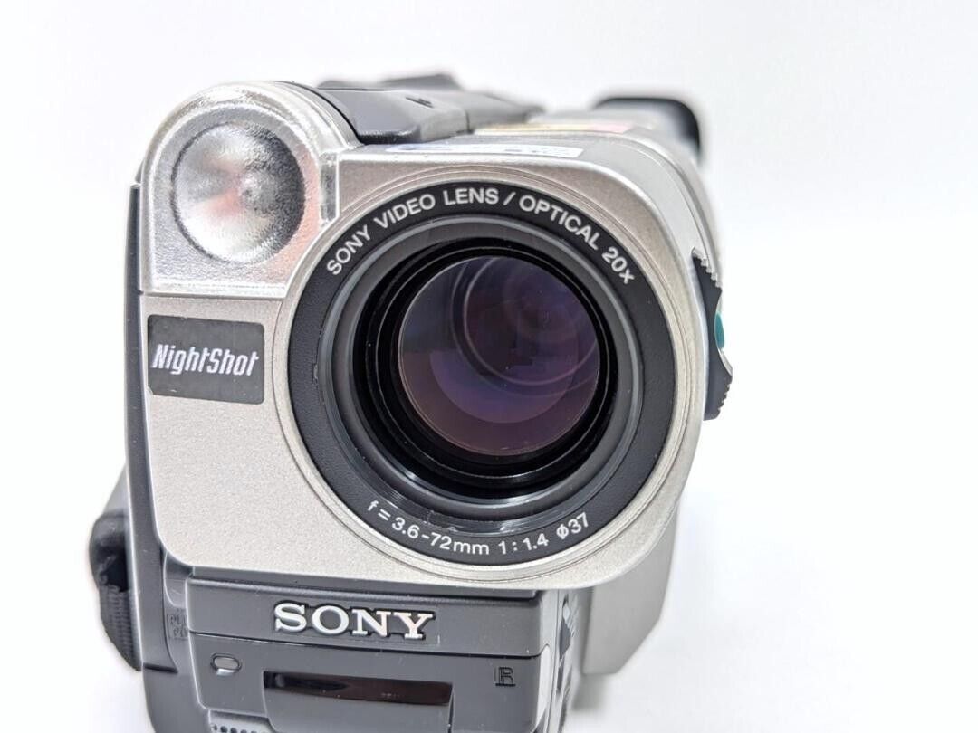 Sony CCD-TRV80 Stereo HI8 8mm Video camera Camcorder VCR Sony CCD-TRV80 Stereo HI8 8mm Video camera Camcorder VCR