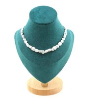 Howlite Kette 20 Perlen Collier Aus USA (A Bijoux) – Schmuck