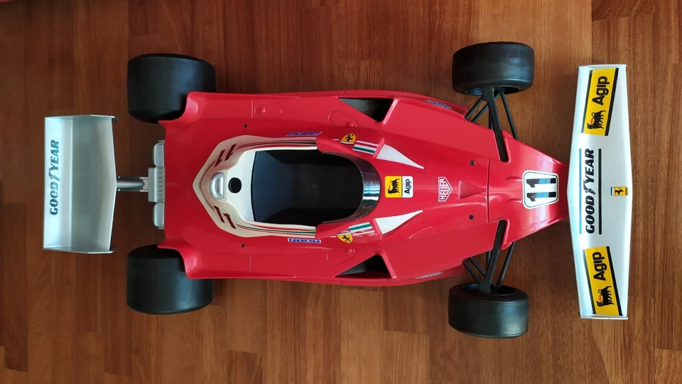 Modello 1:6 FERRARI F1 312 T2 POLISTIL per Distillerie TOSCHI Niki Lauda Raro - Immagine 2 di 4
