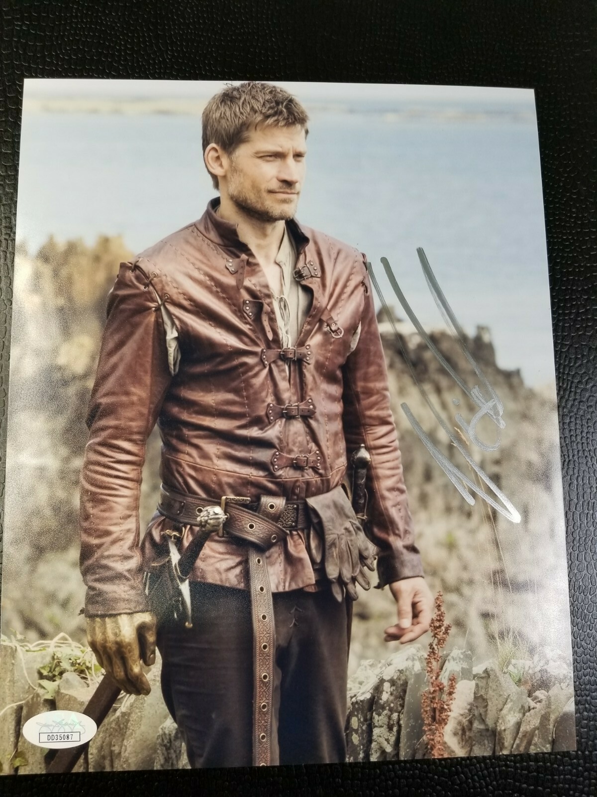 Foto 1 di 6