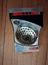 Delta Chrome Showerhead. New In Box. 3 Spray Settings Optimal Pressure 75398