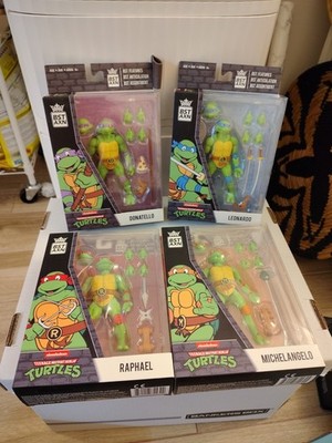 Set of 4 TMNT BST AXN 6'' Figures Donatello Michelangelo Raphael & Leonardo