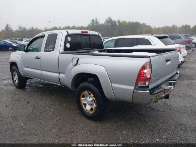 Used Fuel Pump fits: 2011 Toyota Tacoma Pump Assembly 4.0L 6 cylinder 1GRFE engi Foto 3 de 4