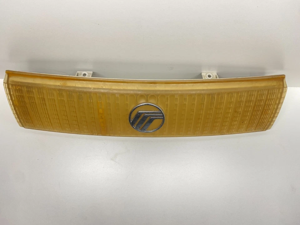 Mercury Sable 1989-1999 luz central delantera OEM, E94B-13A284-AC Foto 3 de 4