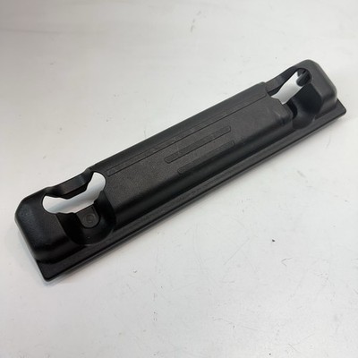 OEM 2018-2024 HONDA ODYSSEY REAR SECOND ROW CENTER MIDDLE STRIKER PLATE COVER