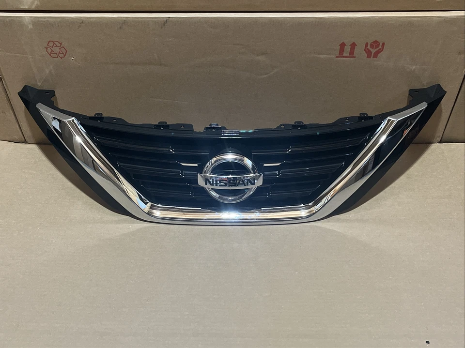 NOVO 2016-2018 NISSAN ALTIMA SEDAN conjunto de grade superior para-choque dianteiro com emblema - Imagem 3 de 4