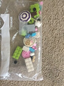 LEGO- FRIENDS- STEPHANIE'S OUTDOOR BAKERY- 3930- 100% COMPLETE