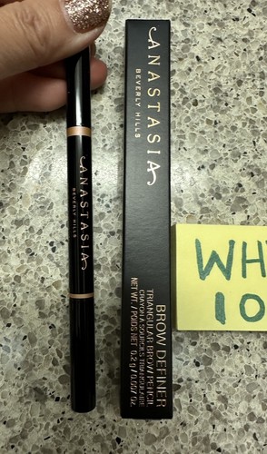 ANASTASIA BROW Definer Triangular Brow Pencil MED BROWN .007oz/.2g FULL SZ $26 - Picture 7 of 20