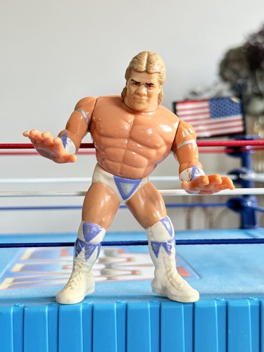 NARCISSIST LEX LUGER WWF Wrestling Figure Hasbro A...