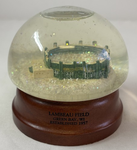 Green Bay Packers LAMBEAU FIELD SNOW GLOBE snowglobe