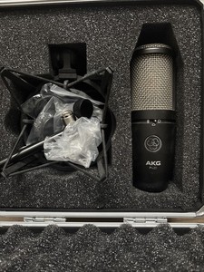 AKG P420 Microphone Multi-Pattern Condenser Microphone with Shock Mount,Case,etc