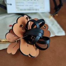 Collana in pelle con fiori Marni Made in Italy mai usata