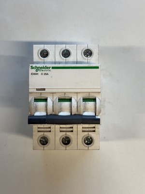 SCHNEIDER A9F54325 C25 MCB 25 AMP ACTI9 IC60H TYP C 25A 10KA TRIPLE 3 PHASEN
