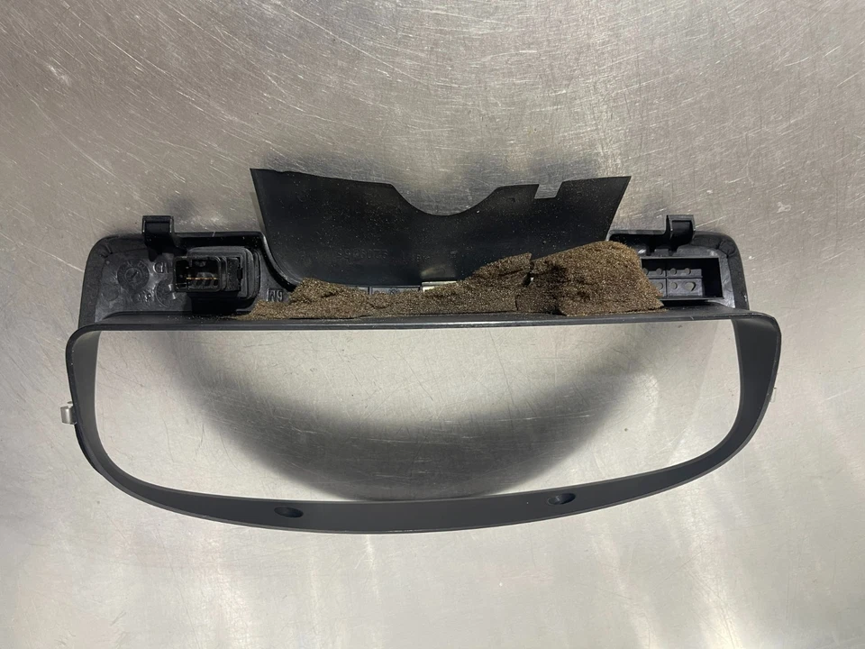 Pontiac GTO 2004 calibre clúster moldura envolvente Foto 4 de 4