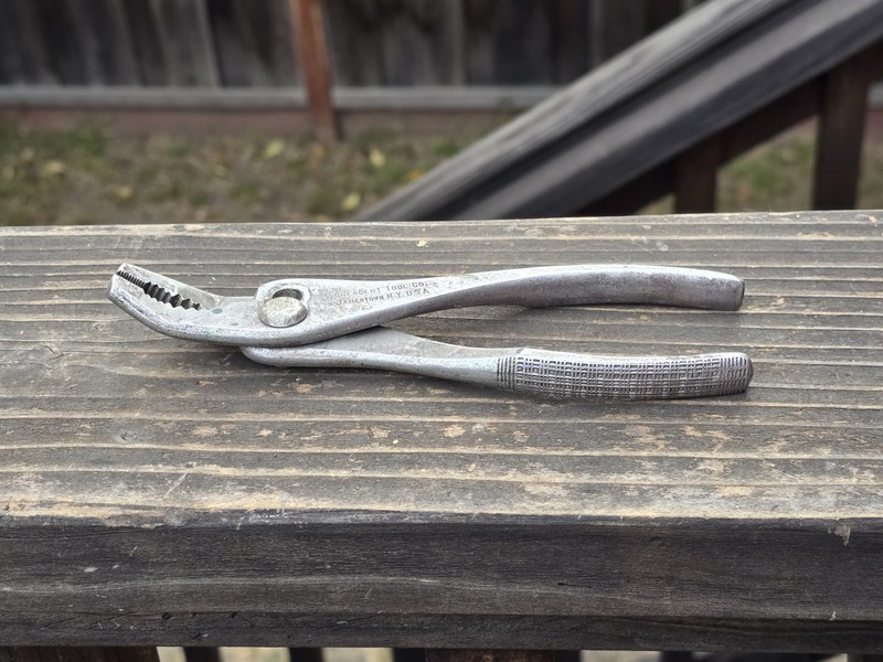 Vintage 6.5 " Crescent Tool J-26 Bent Nose Slip Joint Pliers Jamestown NY USA
