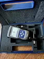 Nidec Shimpo FG-3003 Digital Force Gauge with Case