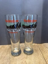 2 Budweiser 24oz Clydesdales Pilsner Beer Glasses Winter Scene 1989 Christmas 9”
