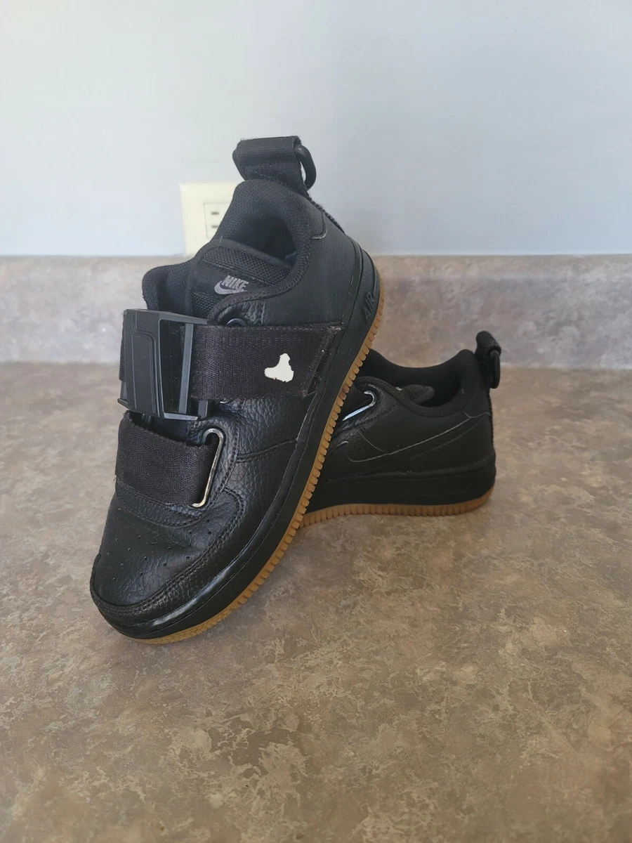 Nike utility deals strap