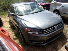 Used Air Cleaner Assembly fits: 2013 Volkswagen Passat 2.0 Grade A