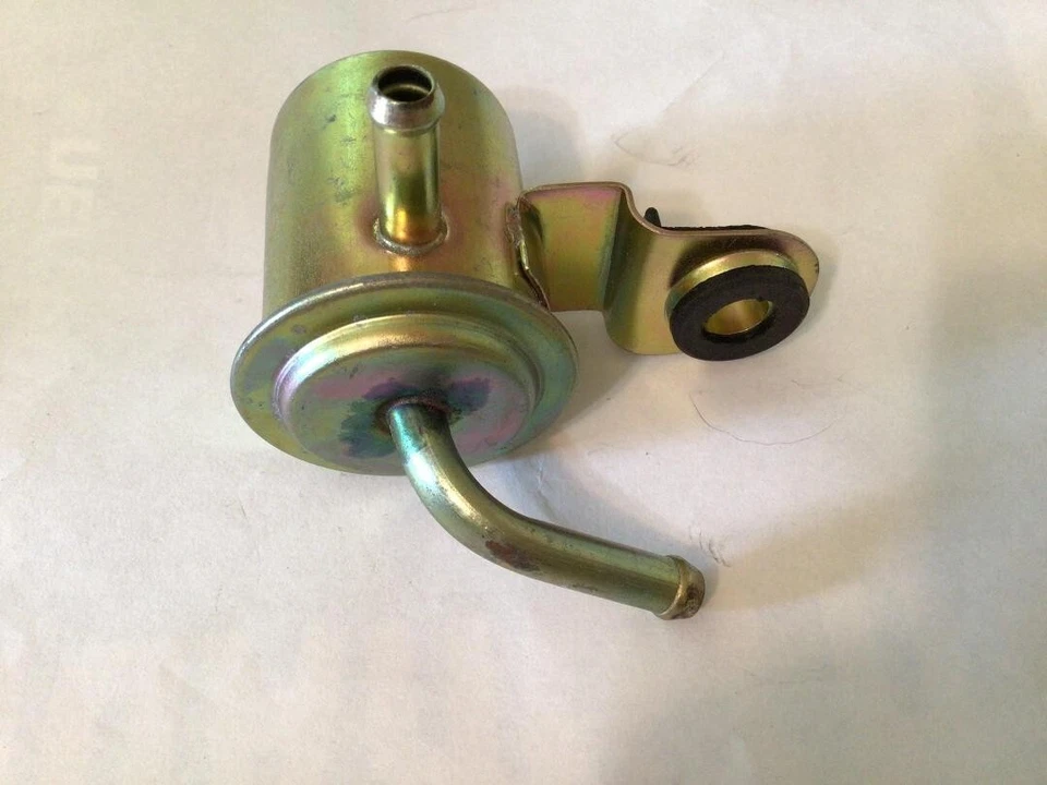 Filtro de combustible Pro Gauge # G3941 (para Chrysler 1981-1988, Dodge, Plymouth con 2,6) Foto 4 de 4