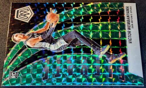 2023-24 Victor Wembanyama ROOKIE Panini Mosaic Elevate GREEN PRIZM RC #18 Spurs - Bild 3 von 9